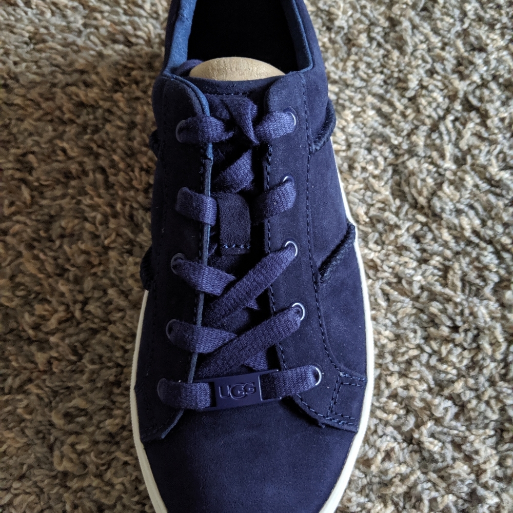 Uggs blue suede shoes - Picture 5 of 8